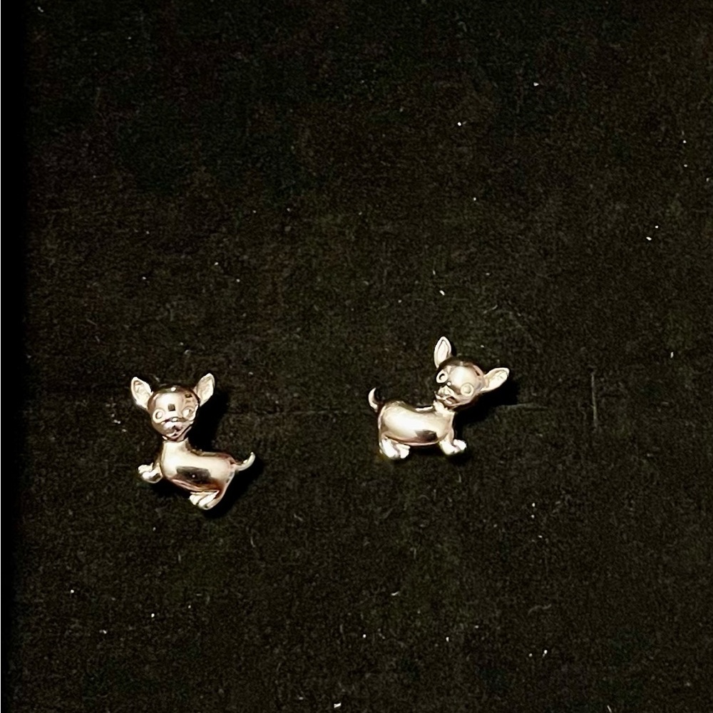 See Photos. 925 Silver Dog Shaped Stud Earrings. Cute Elegant Style For Women